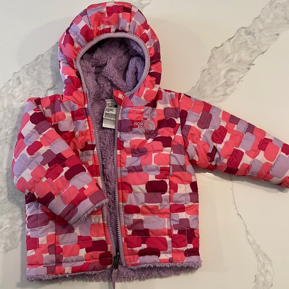 North face Girls Infant Coat 6-12M